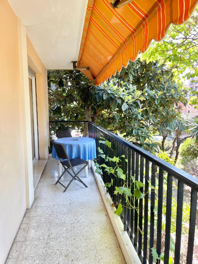 Les Glycines Apartamento Menton Exterior foto